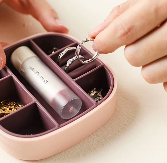 Jewelry Storage Box with Mirror, Portable Jewelry Organizer, Dustproof, Travel Case Ideal for Ring, Pendant, Earring Necklace and Bracelet, Easy to storage LD-988